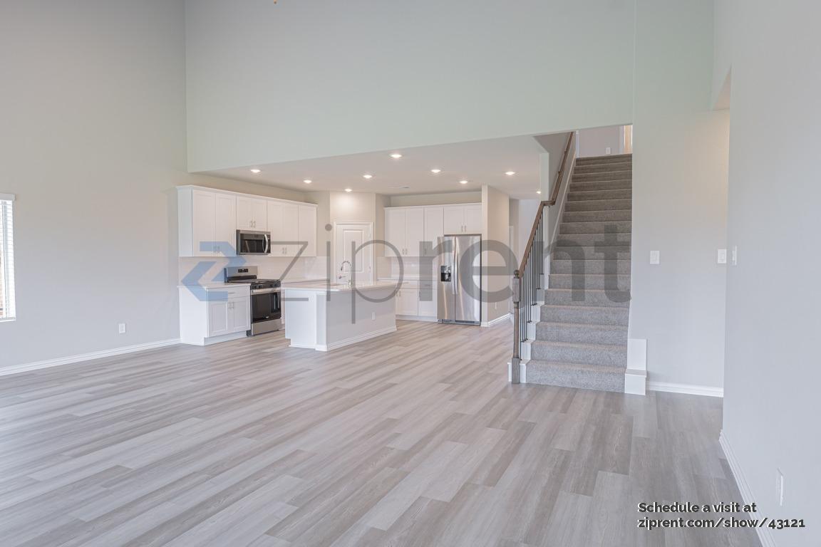 Building Photo - 3907 Edmondson Dr