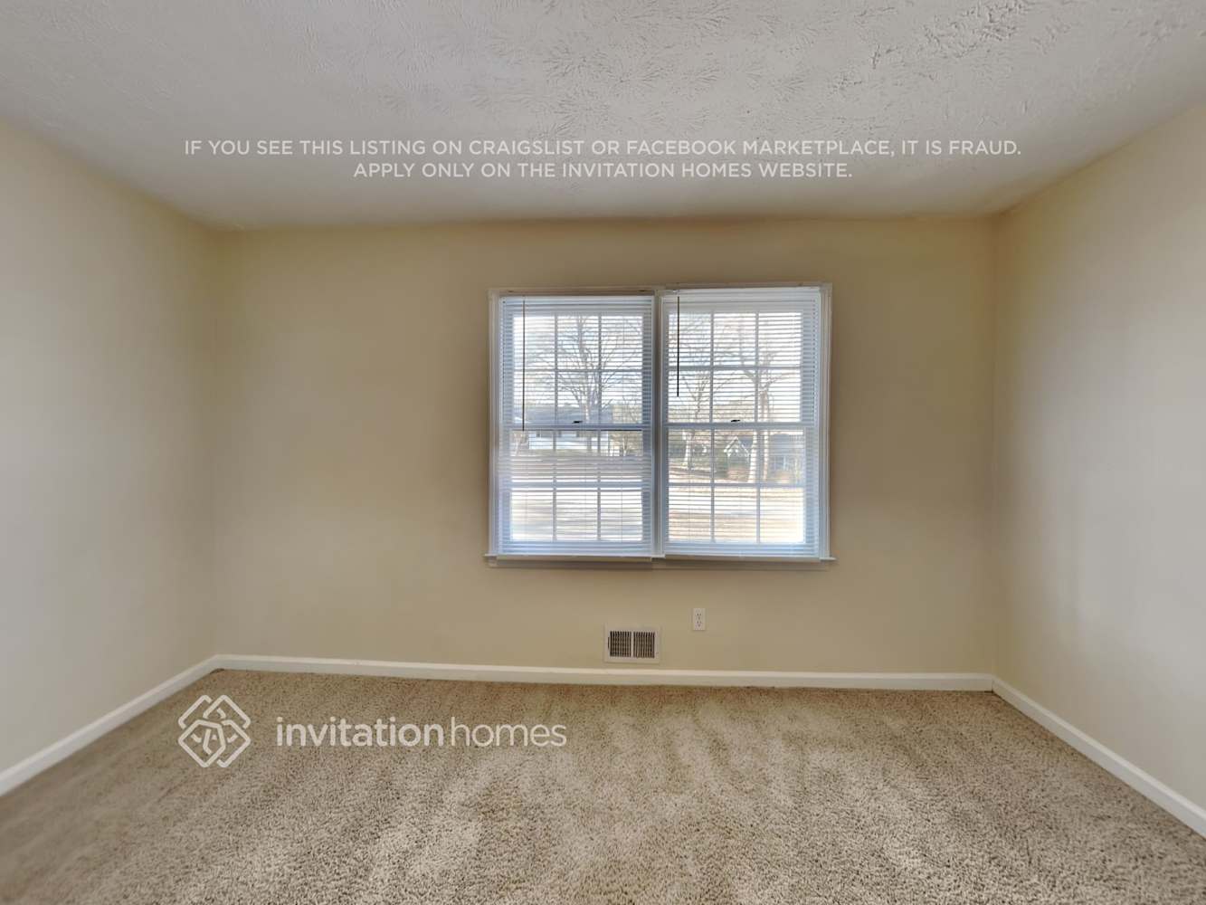 Building Photo - 4258 Castlegate Dr