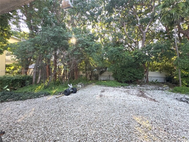 Building Photo - 154 Cocoa Dr