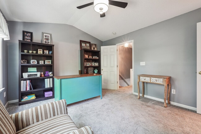 Building Photo - 10900 Wittenridge Dr