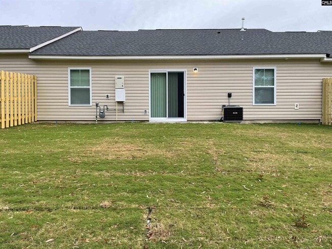Building Photo - 320 Jubilee Clock Dr