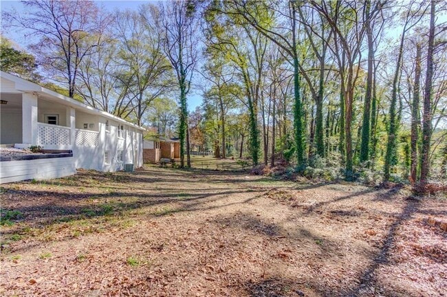 Building Photo - 154 Huston Dr NW