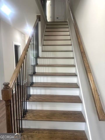 Building Photo - 717 Scales St