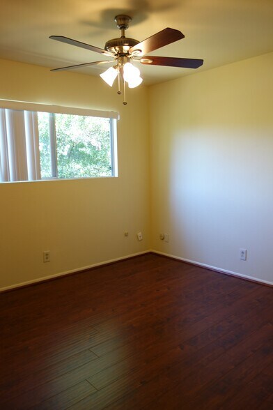Bedroom 2 - 1809 Cambridge Ave
