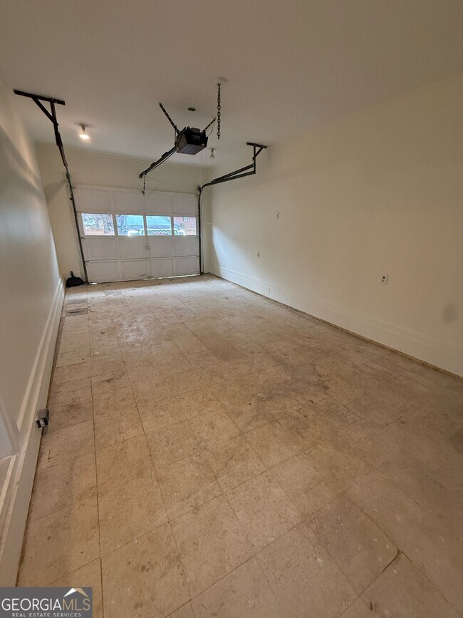 Building Photo - 1732 Slate Rd