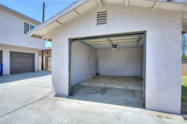 Building Photo - 3045 Charlotte Ave