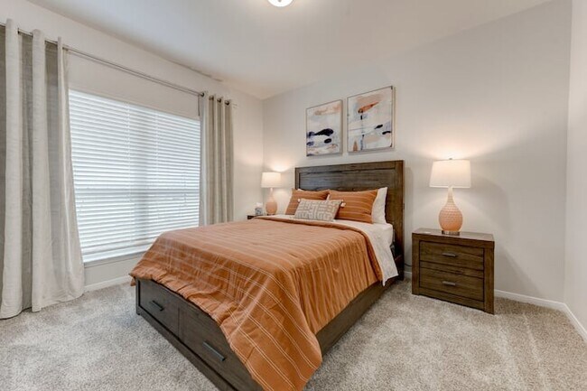 Building Photo - 3703 McCleland Crk Trl