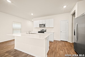 Building Photo - 5830 Cosmic Crisp