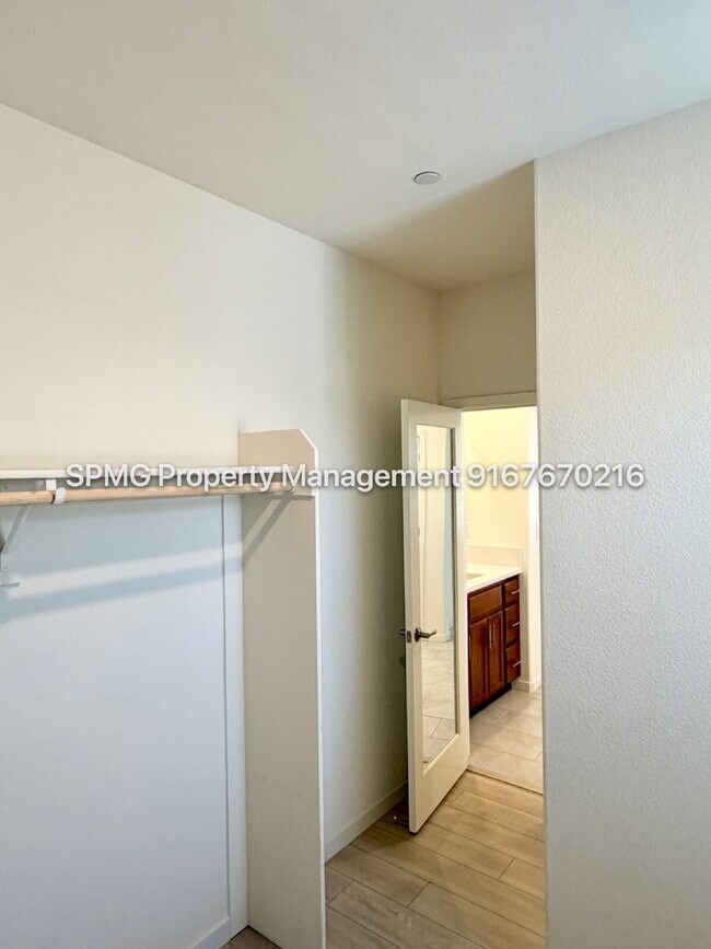 Building Photo - "Modern Rocklin Home : Spacious 3-Bedroom Home with Elegant Hardwood Accents!"