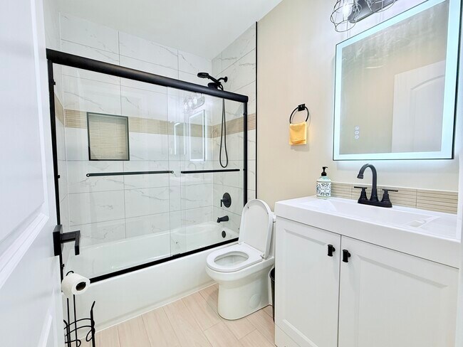 Building Photo - 98 Marble Hill Ct