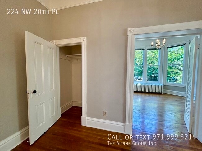 Building Photo - 224 NW 20th Pl