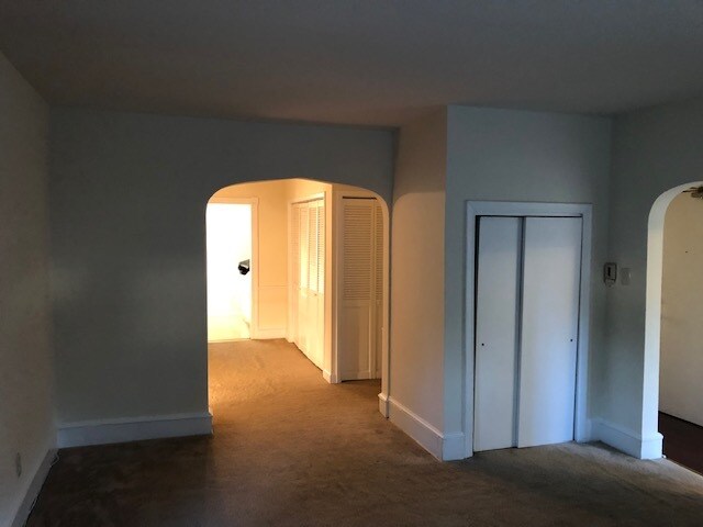 Building Photo - 308 7th Ave