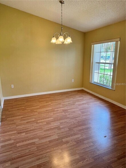 Building Photo - 15 Prattwood Ln