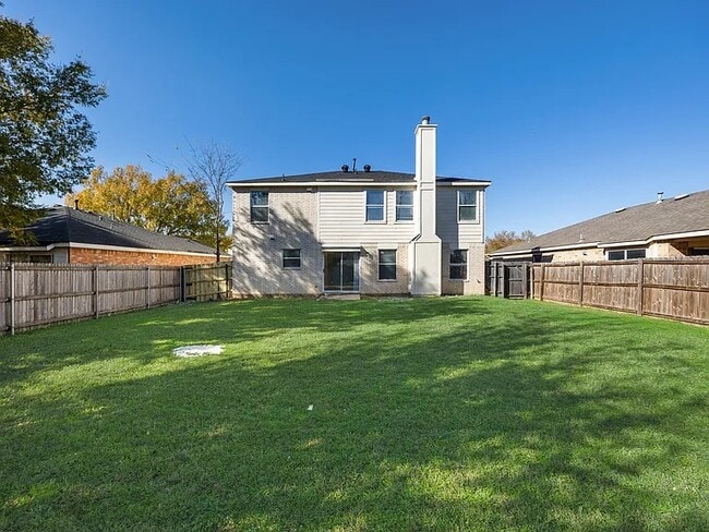 Building Photo - 211 Prentice Dr