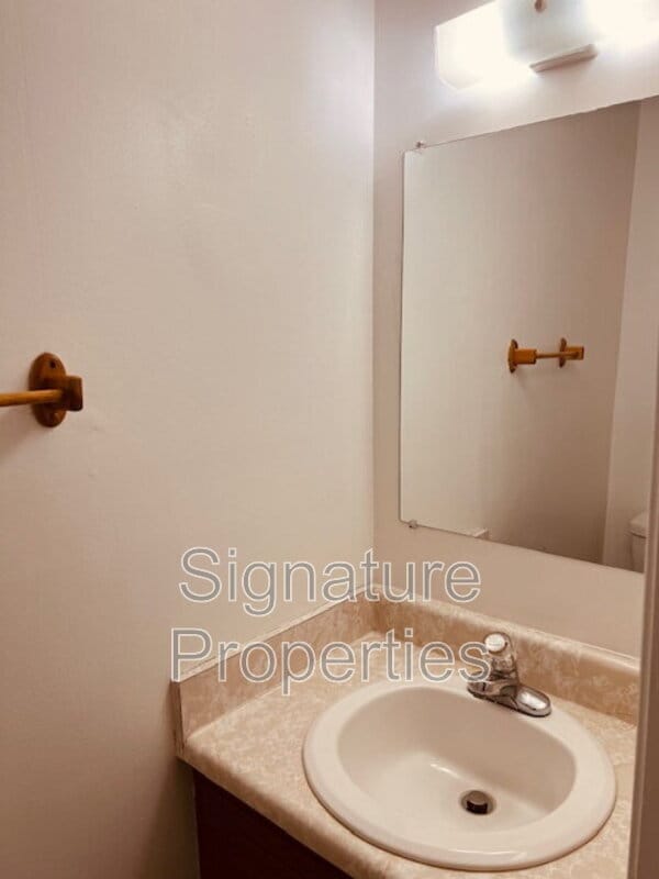 Building Photo - 5127 Timbercreek Ct