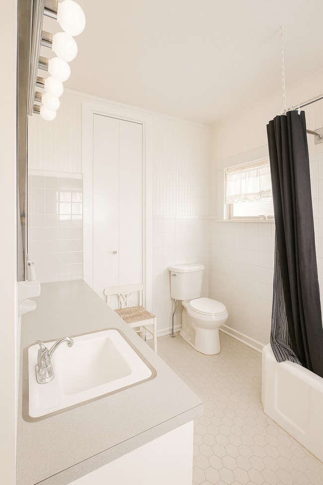 Building Photo - 126 Ribbon Pkwy