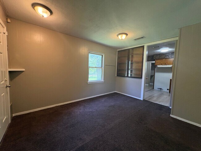 Building Photo - 6301 Canal Blvd