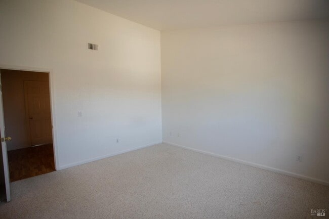 Building Photo - 1549 Monarch Pl