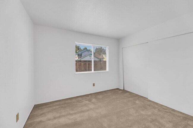 Building Photo - 8327 Trimmer Way