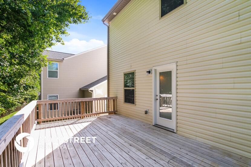 Building Photo - 113 Collenton Ln