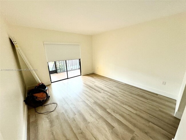 Building Photo - 16401 Bridge End Rd