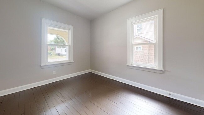 Building Photo - Spacious 3-Bedroom Home in Canton, OH | 1,...