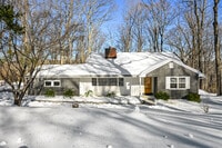 Building Photo - 75 Rivergate Dr