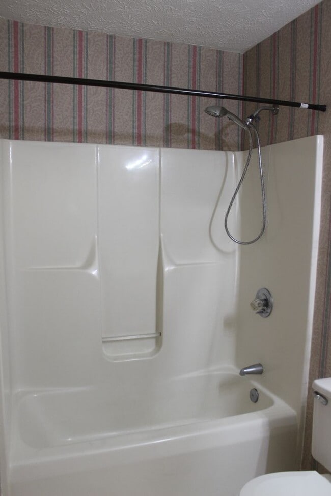 Building Photo - Reilly Rd. Area