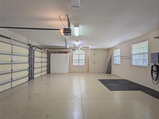 Building Photo - 7460 Paurotis Ct