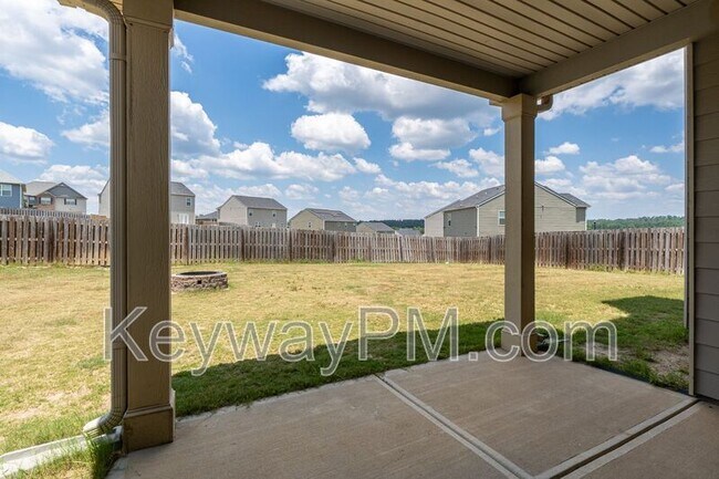 Building Photo - 5007 Vine Ln