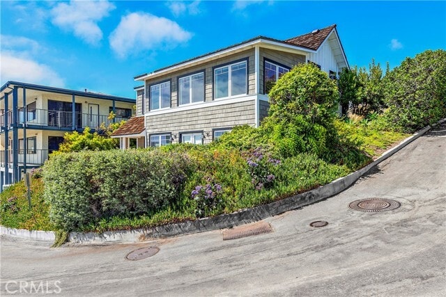 Building Photo - 154 Pearl St