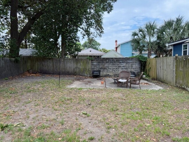 Building Photo - 53 Cypress St