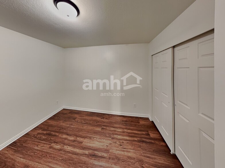 Building Photo - 3948 W 5325 S