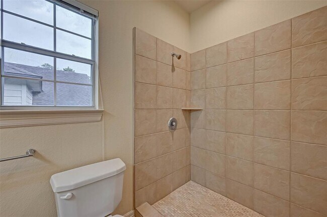 Building Photo - 3450 Pebble Beach Blvd