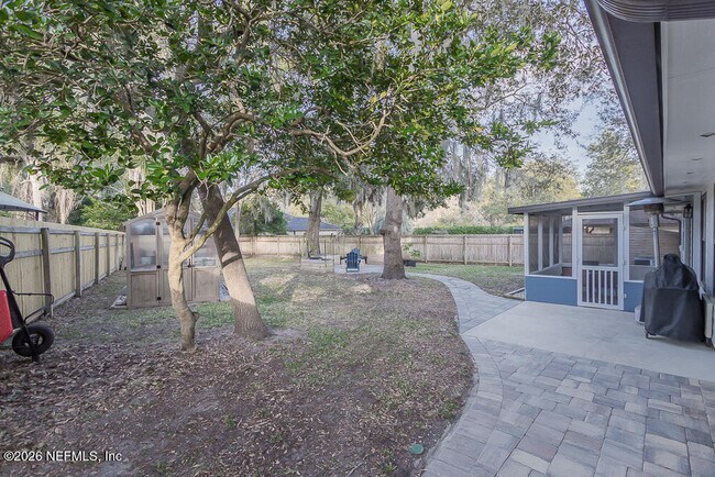 Building Photo - 12041 Wren Hollow Ct