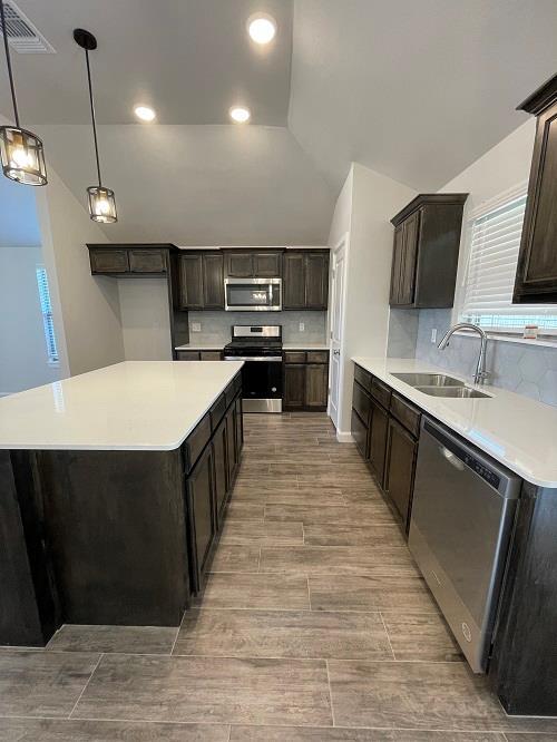 Building Photo - 2372 Anne Ln