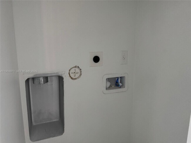 Building Photo - 135 NW 60th St