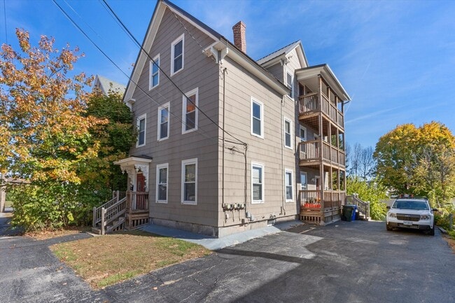 Building Photo - 74 Dartmouth St