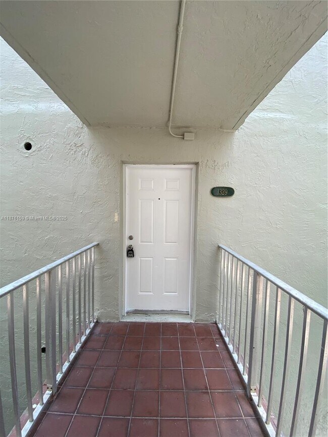 Primary Photo - 10090 NW 80th Ct