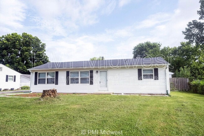 Building Photo - 126 Lewis Dr