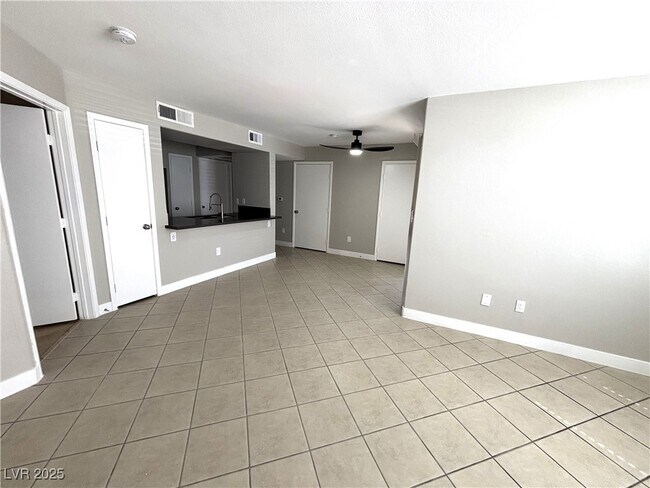 Building Photo - 2300 E Silverado Ranch Blvd