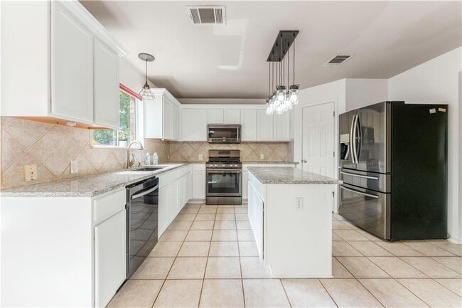 Building Photo - 2300 Natalie Cove