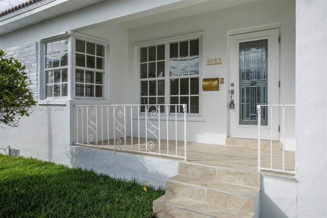 Building Photo - 9132 Froude Ave