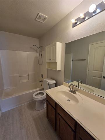 Building Photo - 7705 Rancho De La Osa Tr