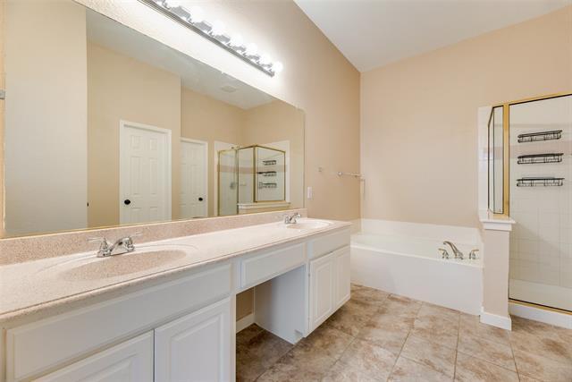 Building Photo - 3404 Pinecone Dr