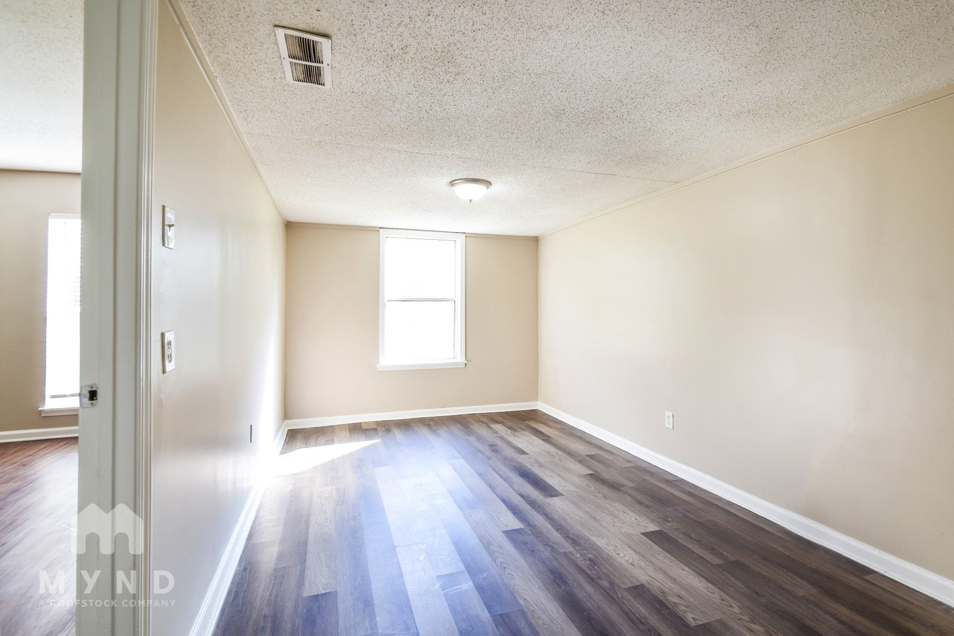 Building Photo - 2695 Shady Grove Dr