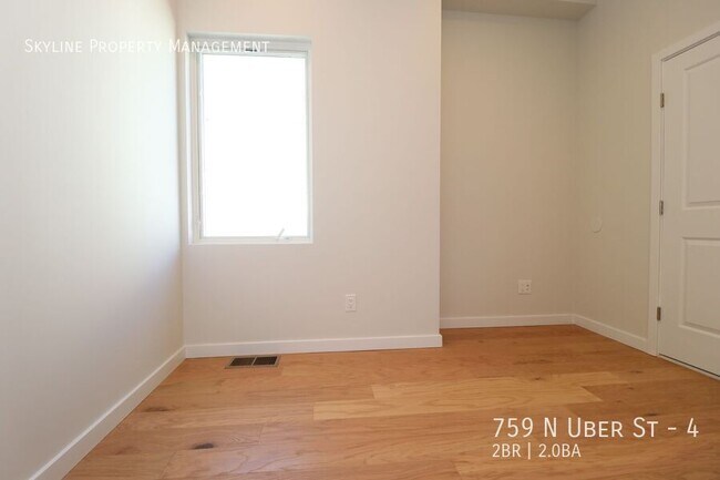 Building Photo - 759 N Uber St