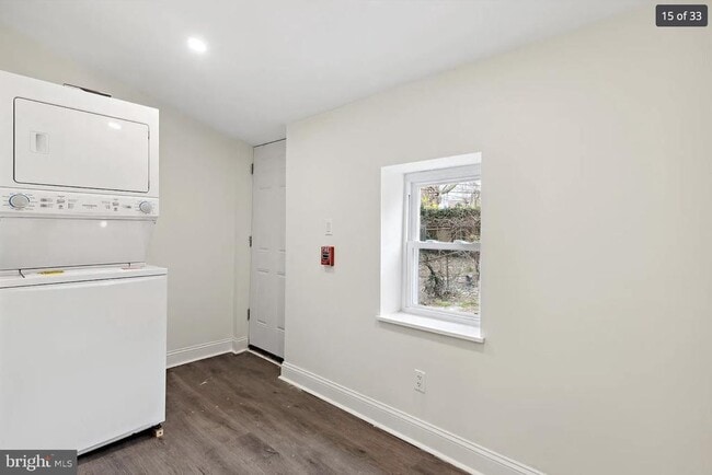 Building Photo - 320 N 62nd St
