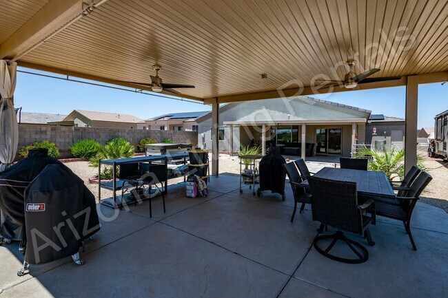 Building Photo - INVITING BACKYARD OASIS