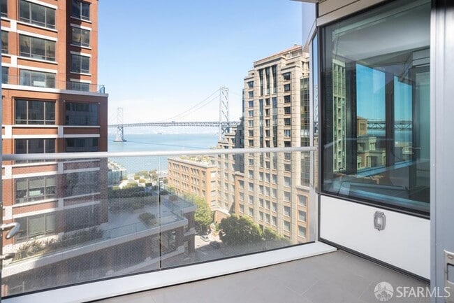 Building Photo - 280 Spear St